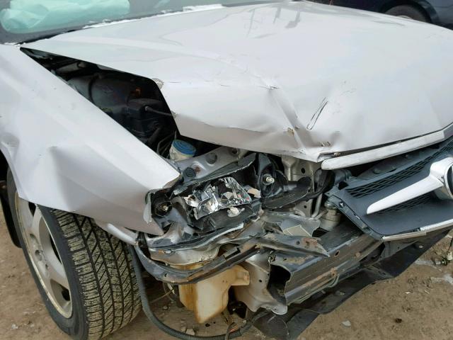 19UUA56652A048616 - 2002 ACURA 3.2TL SILVER photo 9