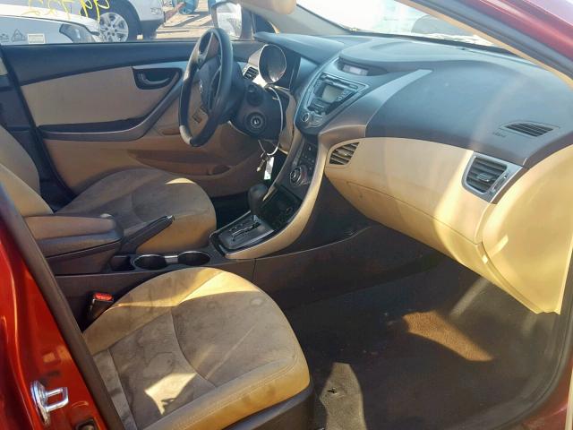 5NPDH4AE1DH208733 - 2013 HYUNDAI ELANTRA GL ბურგუნდია ფოტო 5