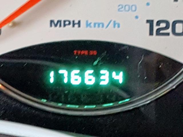 1J4GK38K14W229770 - 2004 JEEP LIBERTY RE BLACK photo 8