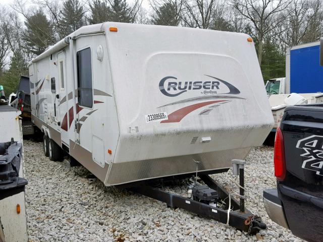 4V0TC32257B009169 - 2007 CROS CRUISER WHITE photo 1