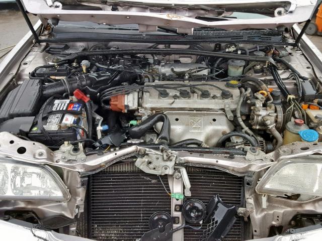 19UYA1146VL001619 - 1997 ACURA 2.2CL ვერცხლისფერი ფოტო 7