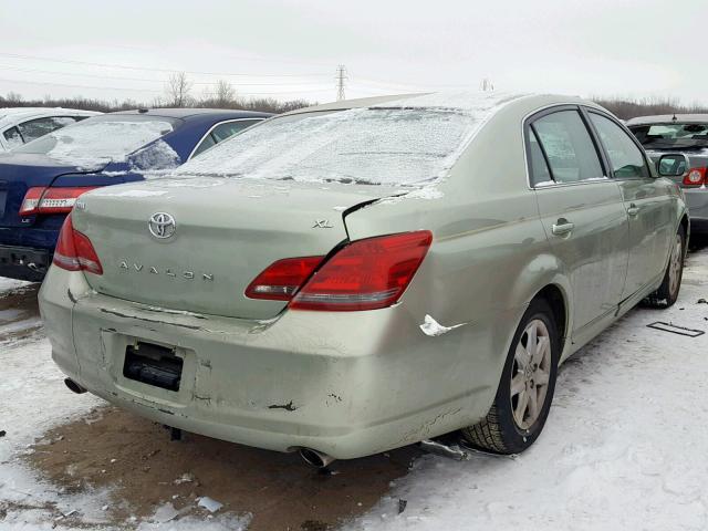 4T1BK36B38U282700 - 2008 TOYOTA AVALON XL GREEN photo 4