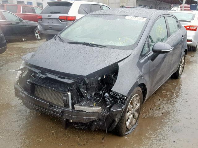 KNADN4A35E6405727 - 2014 KIA RIO EX GRAY photo 2