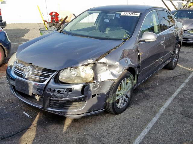 3VWRF71KX6M688915 - 2006 VOLKSWAGEN JETTA 2.5 石墨色 照片 2