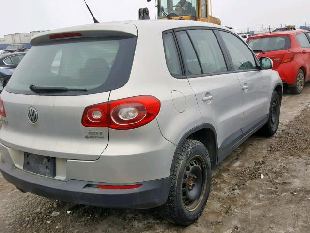 WVGBV7AX4AW515057 - 2010 VOLKSWAGEN TIGUAN SE SILVER photo 4