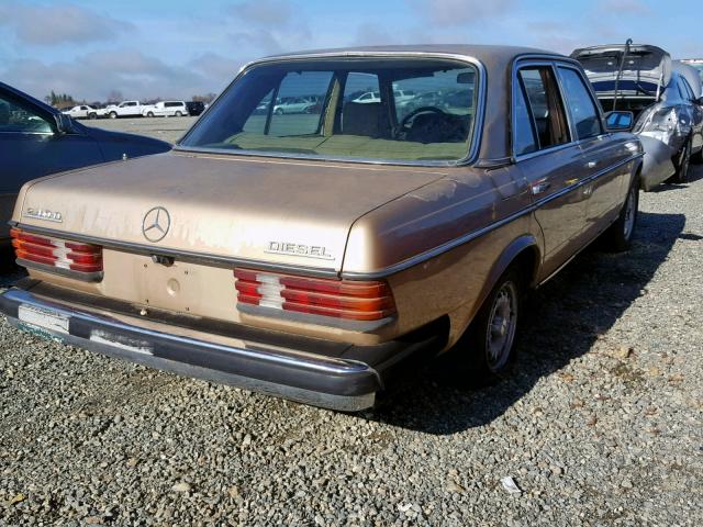 WDBAB23AXBB251225 - 1981 MERCEDES-BENZ 240D GOLD photo 4