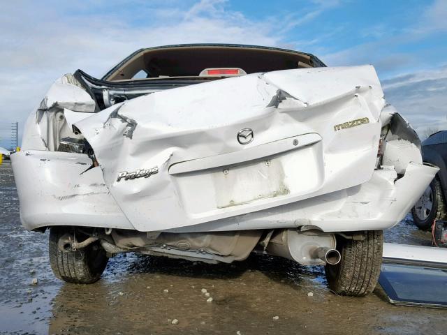 JM1BJ225130181642 - 2003 MAZDA PROTEGE DX WHITE photo 9