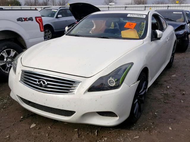 JN1CV6EK9AM101269 - 2010 INFINITI G37 BASE WHITE photo 2