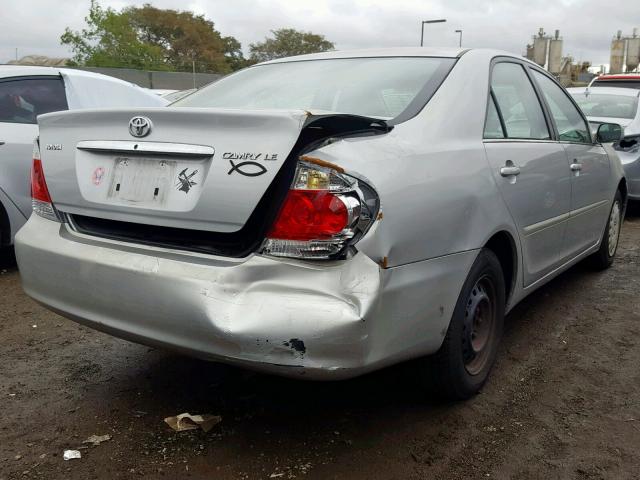 4T1BE32K25U071299 - 2005 TOYOTA CAMRY LE SILVER photo 4