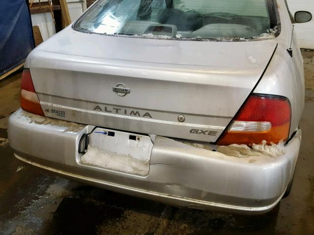 1N4DL01D4XC126807 - 1999 NISSAN ALTIMA XE SILVER photo 9