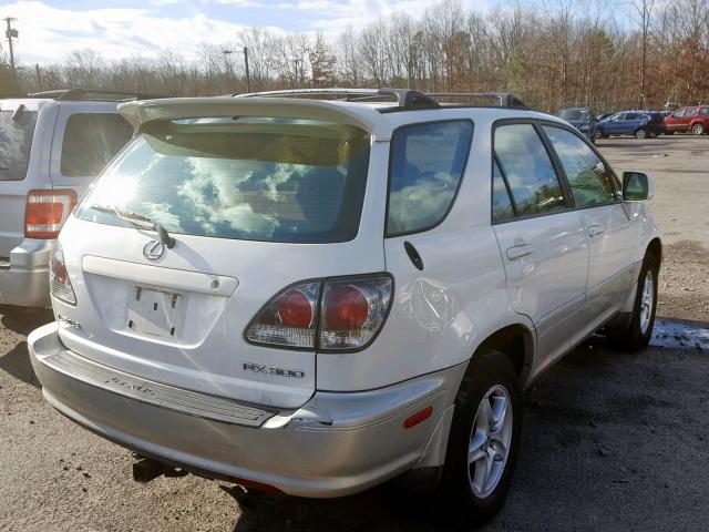 JTJHF10U710232409 - 2001 LEXUS RX 300 WHITE photo 4