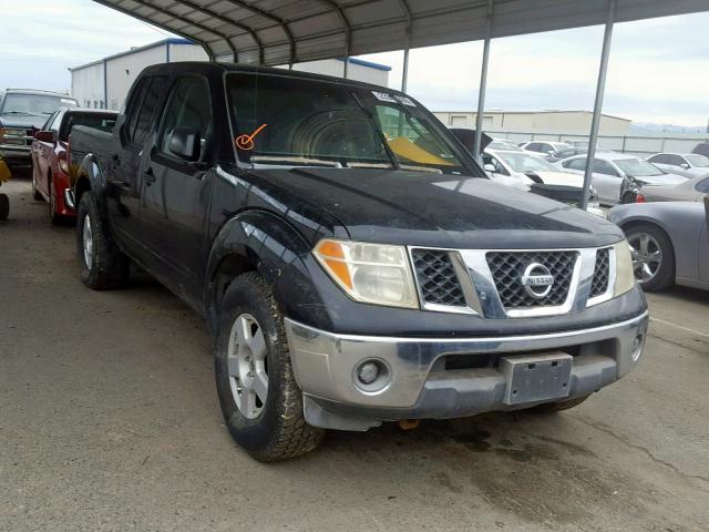 1N6AD07U06C438555 - 2006 NISSAN FRONTIER C BLACK photo 1