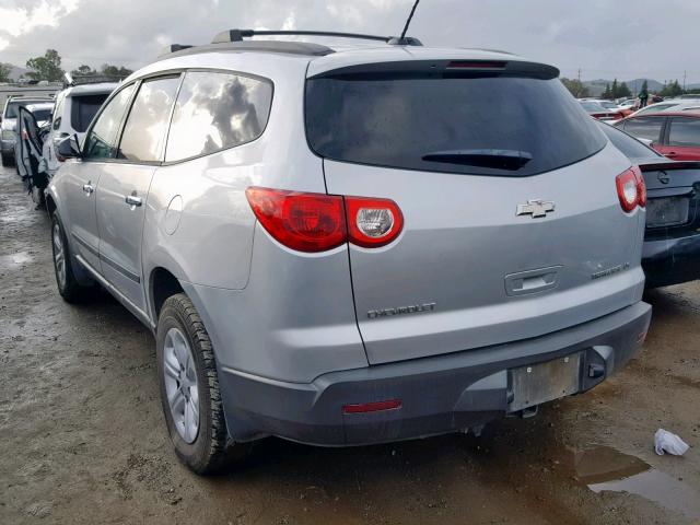 1GNER13D29S130192 - 2009 CHEVROLET TRAVERSE L SILVER photo 3