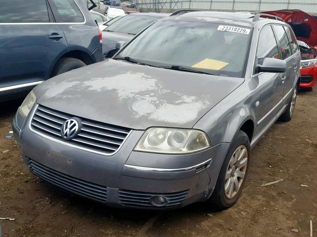 WVWVH63B41E263305 - 2001 VOLKSWAGEN PASSAT GLS GRAY photo 2