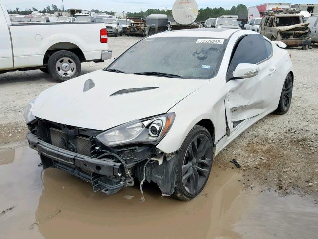 KMHHU6KJ6DU102722 - 2013 HYUNDAI GENESIS CO WHITE photo 2