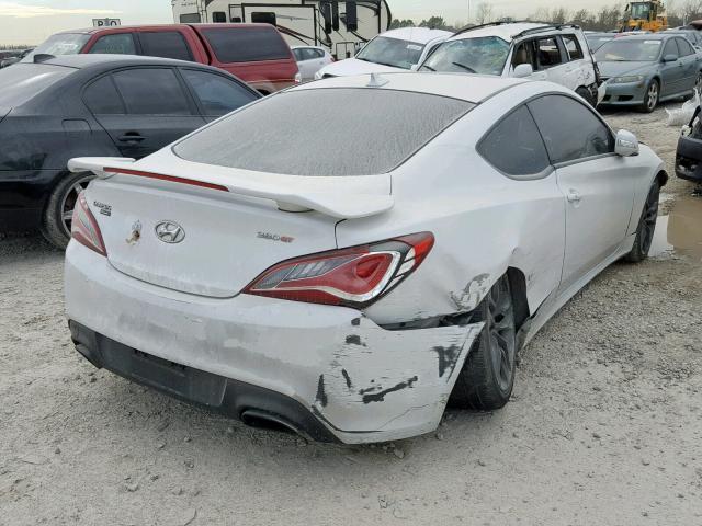 KMHHU6KJ6DU102722 - 2013 HYUNDAI GENESIS CO WHITE photo 4