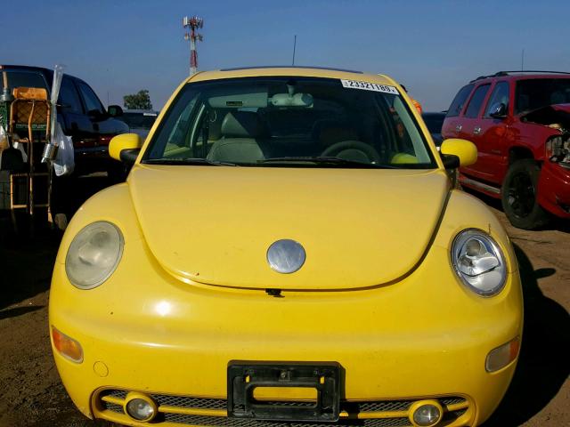 3VWDD21C42M459376 - 2002 VOLKSWAGEN NEW BEETLE YELLOW photo 9