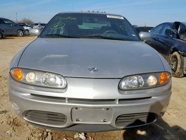 1G3GS64C314171206 - 2001 OLDSMOBILE AURORA 4.0 SILVER photo 9