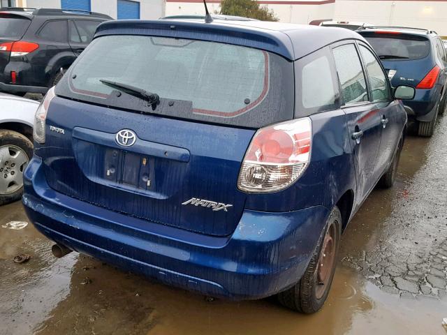 2T1KR32E05C322238 - 2005 TOYOTA MATRIX BLUE photo 4