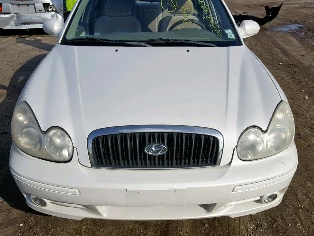 KMHWF25H73A869885 - 2003 HYUNDAI SONATA GL WHITE photo 9