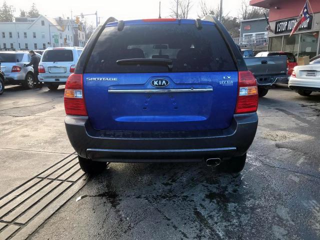 KNDJF724577389148 - 2007 KIA SPORTAGE L BLUE photo 2