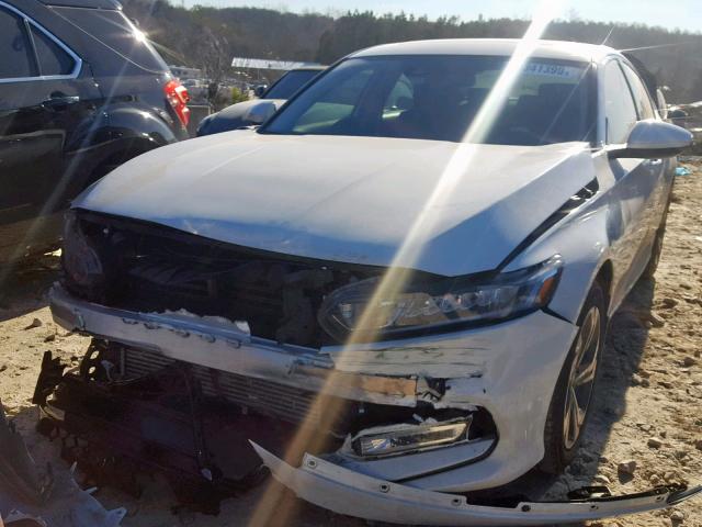 1HGCV1F46JA144261 - 2018 HONDA ACCORD EX WHITE photo 2