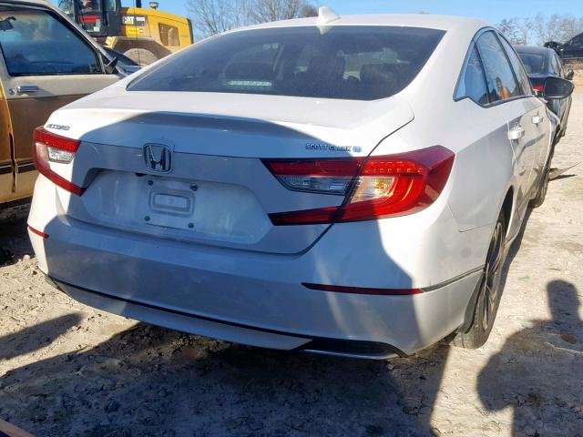 1HGCV1F46JA144261 - 2018 HONDA ACCORD EX WHITE photo 4