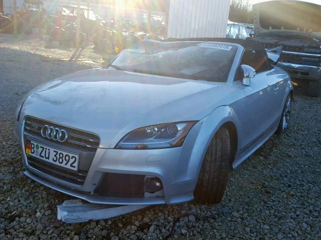 TRUS1AFK2B1001836 - 2011 AUDI TTS PREMIU GRAY photo 2