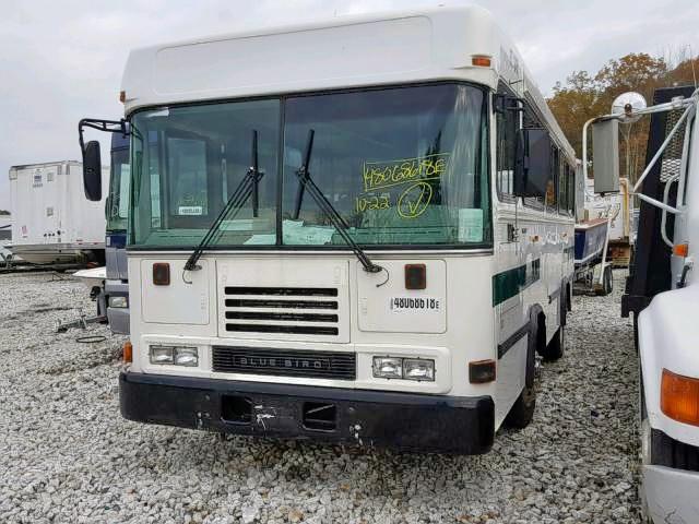 1BAGBCPH63F213469 - 2003 BLUE BIRD SCHOOL BUS WHITE photo 2