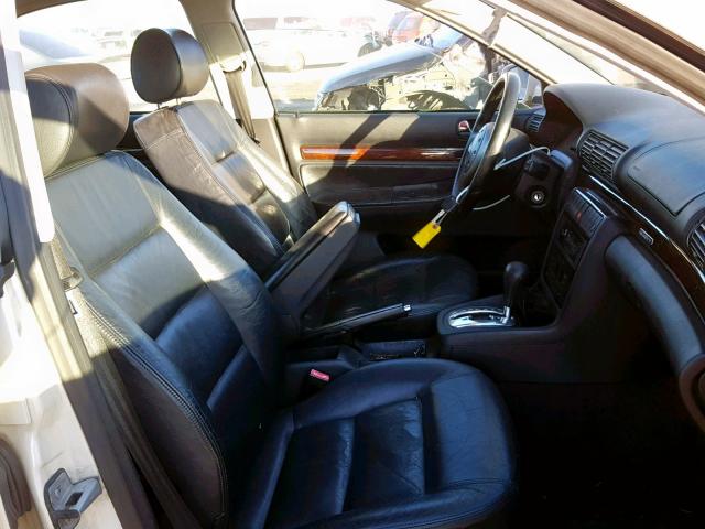 WAUED68D8WA001708 - 1998 AUDI A4 2.8 QUA WHITE photo 5