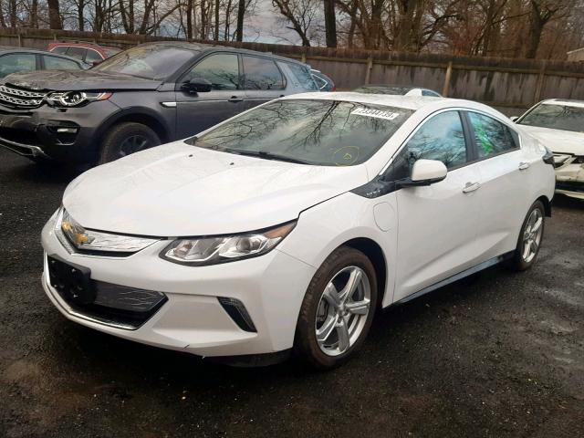 1G1RC6S57JU125915 - 2018 CHEVROLET VOLT LT WHITE photo 2