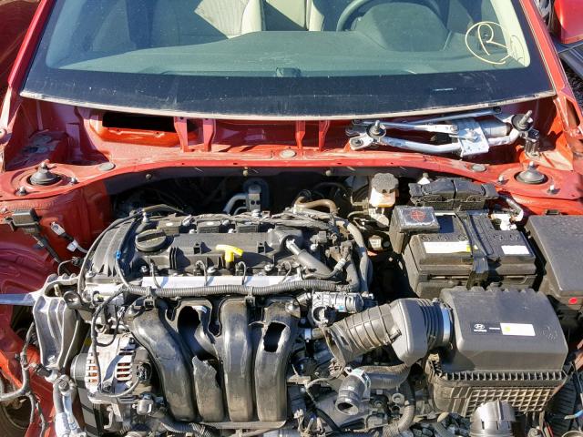 5NPD74LF2HH039112 - 2017 HYUNDAI ELANTRA SE RED photo 7