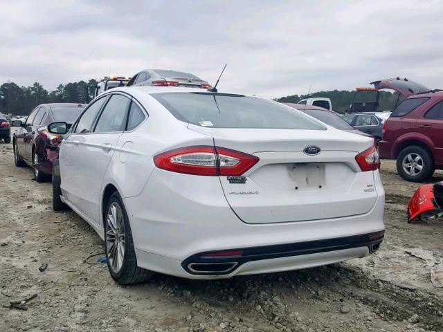 3FA6P0H91FR138041 - 2015 FORD FUSION SE WHITE photo 3