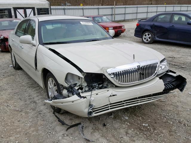 1LNHM82V26Y616075 - 2006 LINCOLN TOWN CAR S CREAM photo 1