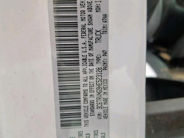 3C6TRVNG9HE523128 - 2017 RAM PROMASTER 白色 照片 10