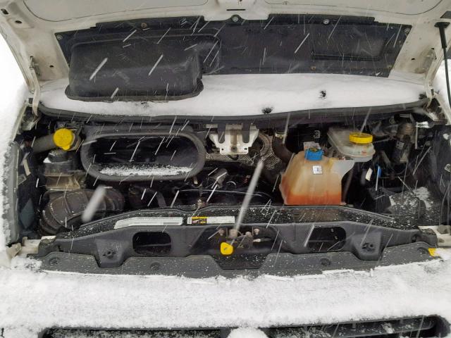 3C6TRVNG9HE523128 - 2017 RAM PROMASTER 白色 照片 7