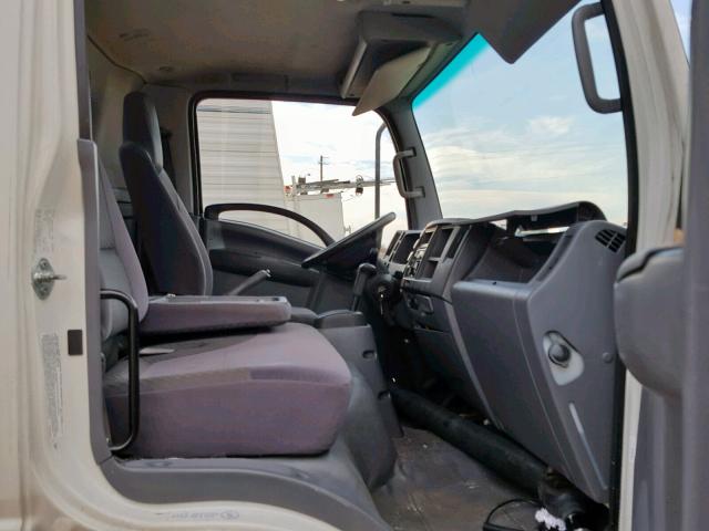 54DC4W1B4ES800098 - 2014 ISUZU NPR HD WHITE photo 5