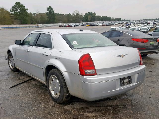 2C3JA53G95H660245 - 2005 CHRYSLER 300 TOURIN SILVER photo 3