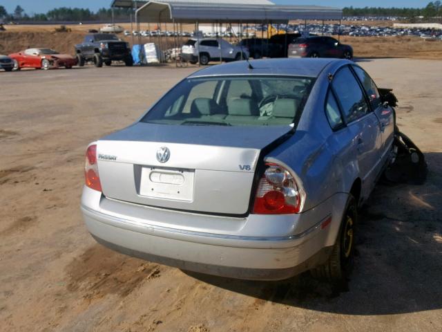 WVWRU63BX5E042858 - 2005 VOLKSWAGEN PASSAT GLX 灰色 照片 4