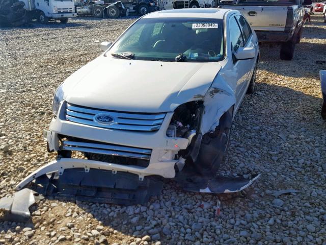 3FAHP07Z09R104557 - 2009 FORD FUSION SE WHITE photo 9