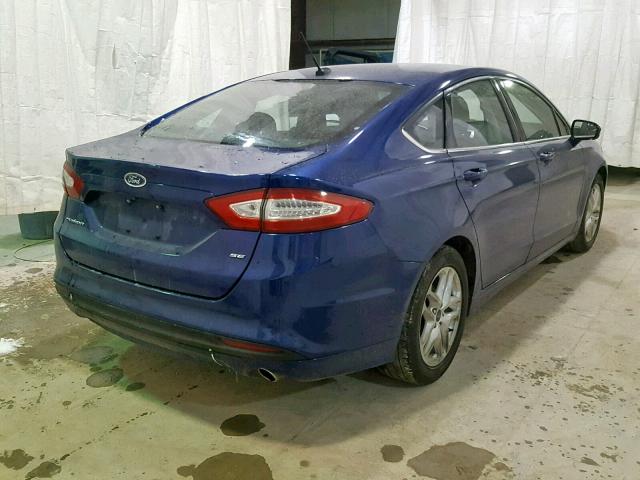 3FA6P0H79FR158553 - 2015 FORD FUSION SE BLUE photo 4