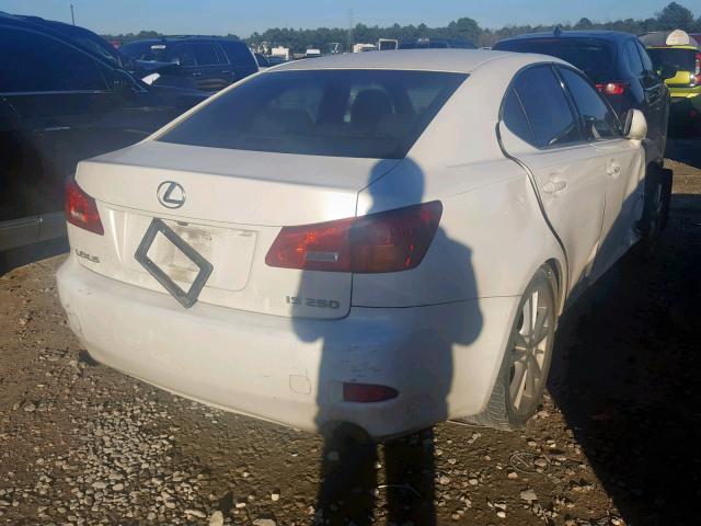 JTHBK262X62003460 - 2006 LEXUS IS 250 WHITE photo 4