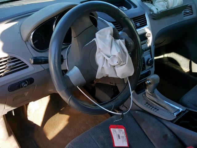 1G1ZA5E02AF254553 - 2010 CHEVROLET MALIBU LS BLUE photo 9