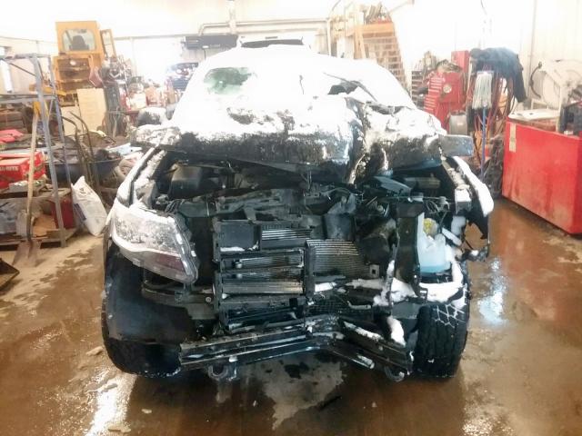 1GCHTCE38G1186082 - 2016 CHEVROLET COLORADO L BLACK photo 9