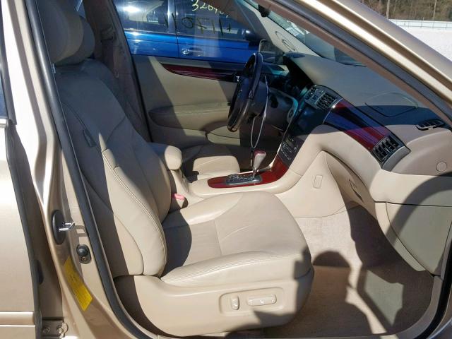 JTHBA30GX45029355 - 2004 LEXUS ES 330 GOLD photo 5