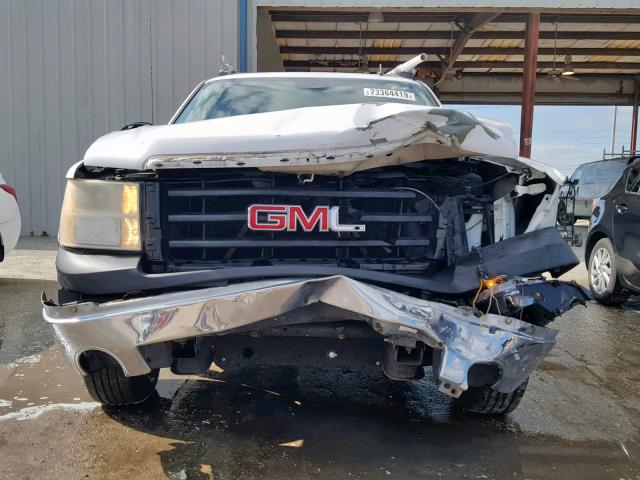 1GTEC14C67Z546136 - 2007 GMC NEW SIERRA WHITE photo 9