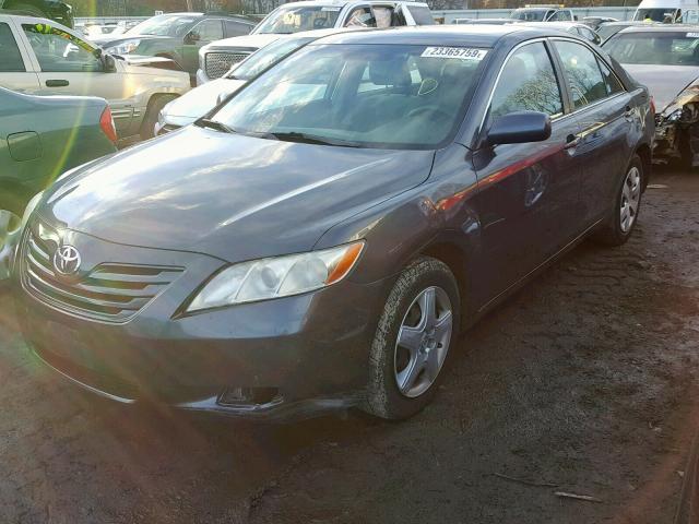 4T1BE46K27U157148 - 2007 TOYOTA CAMRY LE A GRAY photo 2