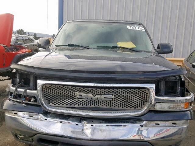 1GKEC13V14J185769 - 2004 GMC YUKON BLACK photo 9