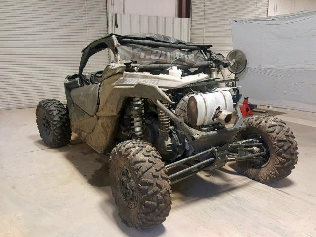 3JBVXAW42JK002878 - 2018 CAN-AM MAVERICK X CHARCOAL photo 3