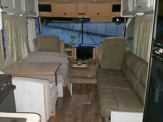 5B4KP37J7Y3315186 - 2000 WORKHORSE CUSTOM CHASSIS MOTORHOME BEIGE photo 5